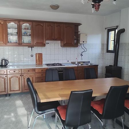 Apartment Denis Каприе Екстериор снимка